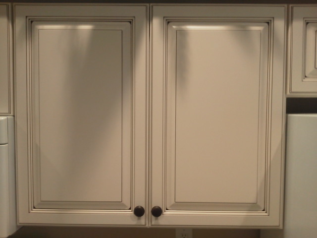Kitchen cabinet refacing performed by Kitchen Facelifts