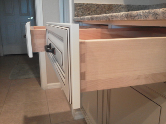 Kitchen Facelifts drawer refacing