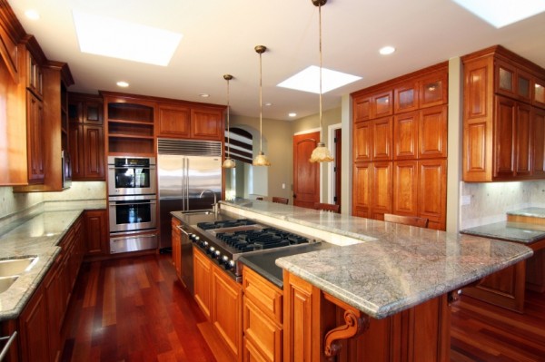 After cabinet refacing done by Kitchen Facelifts, this kitchen looks brand new